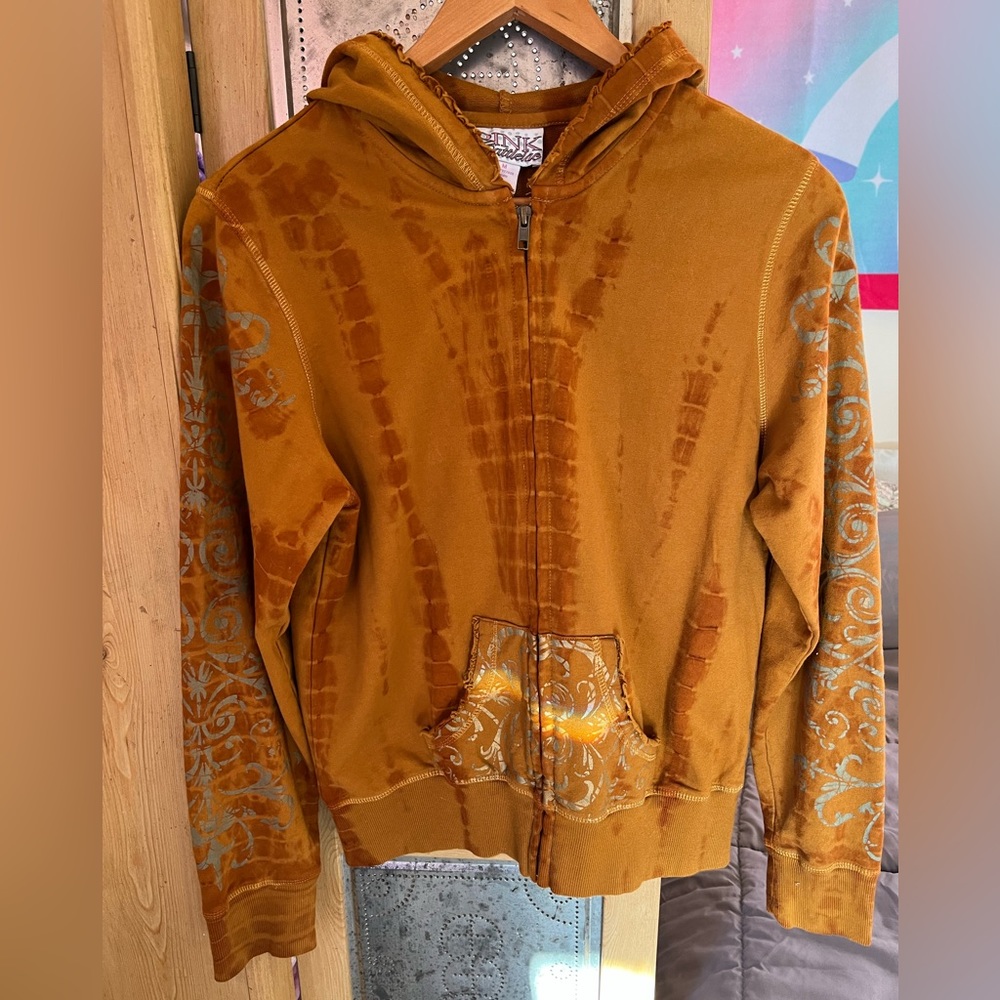 Pink Cattlelac NWOT Hooded Sweatshirt